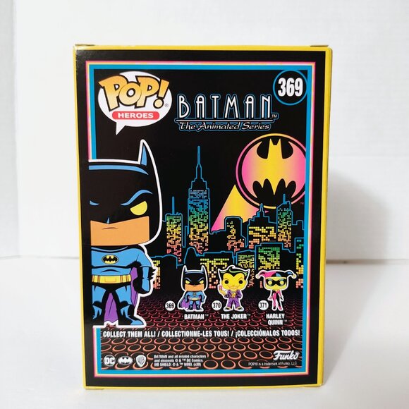 Funko Pop - Black Light Glow Batman (Hot Topic Exclusive) - #369 - Picture 2 of 7